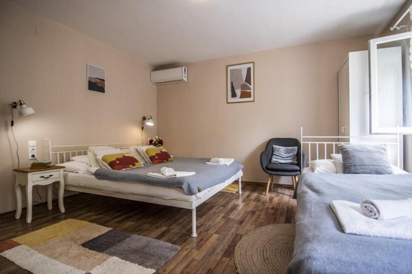 Vagi Apartment Sárvár 外观 照片