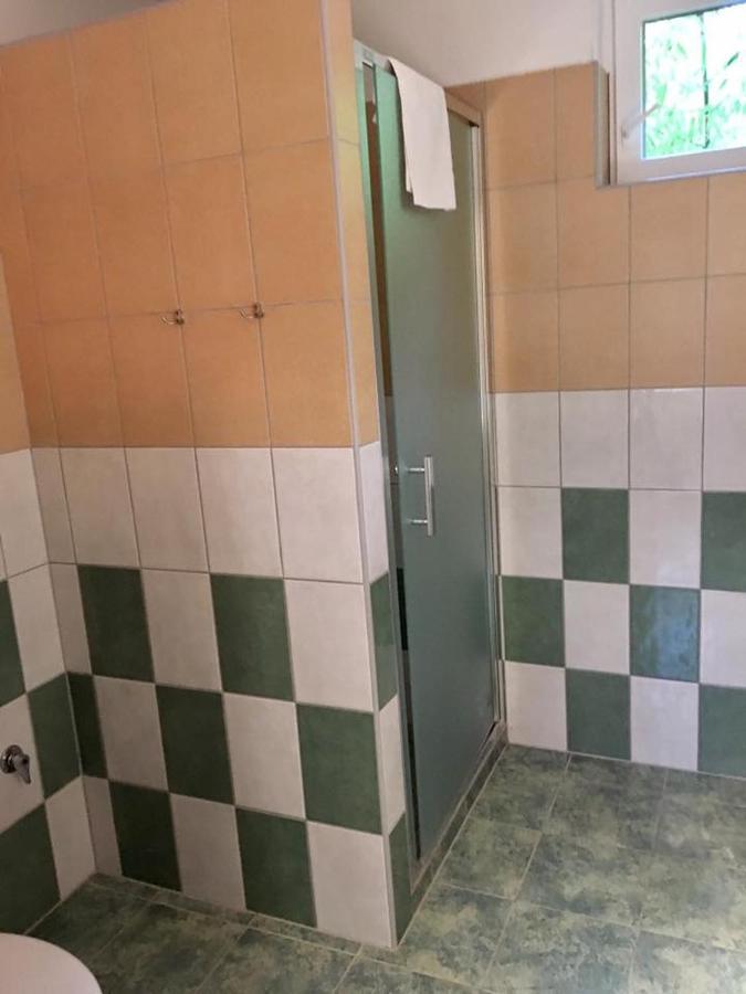 Vagi Apartment Sárvár 外观 照片
